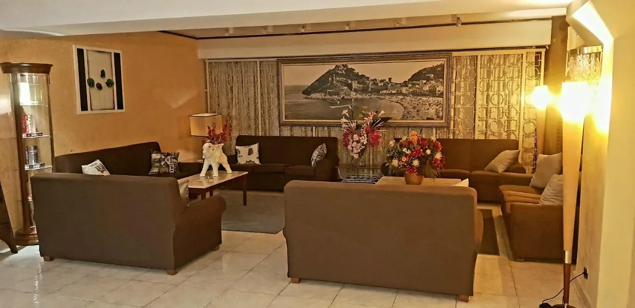 Checkin Trave Hotel Figueres  Figueres (Girona)