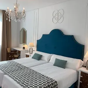 Hotel Derby ***